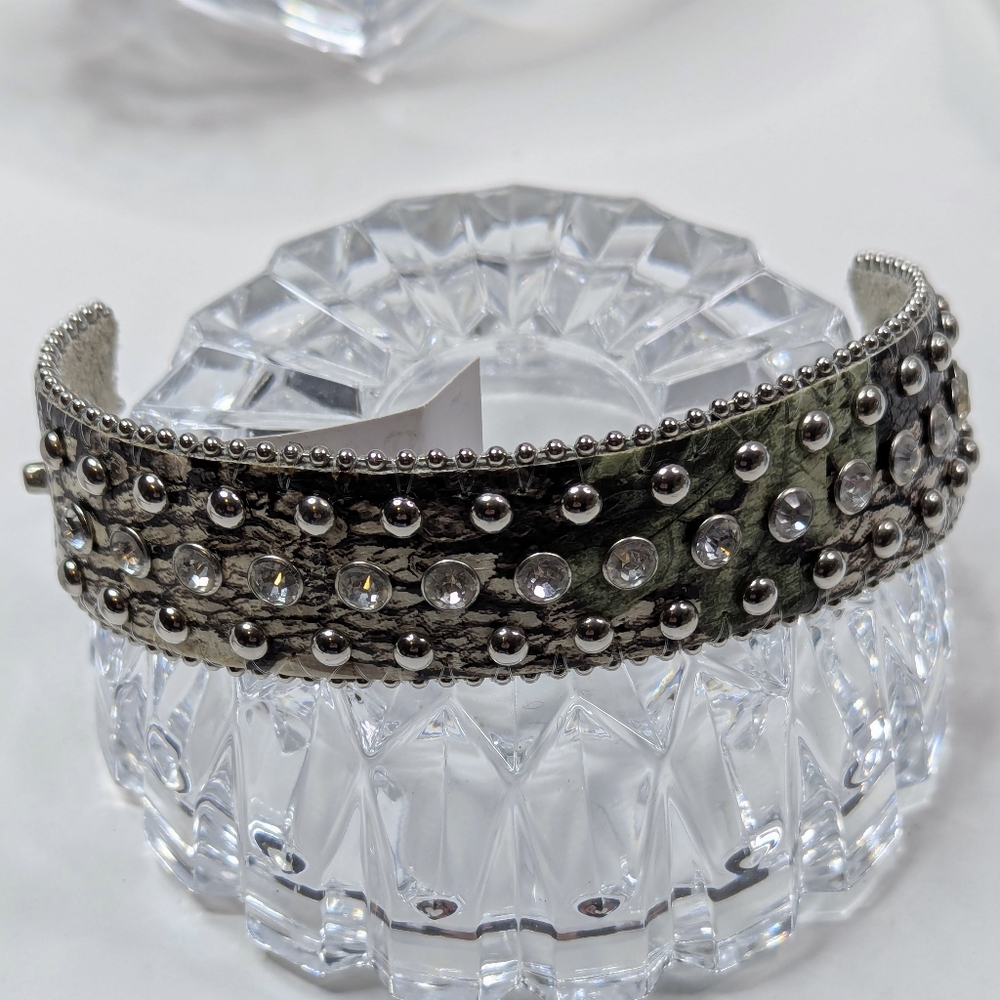 Angel Ranch Snap Bracelet Silver Beaded Rhinestone Crystals Camo Leather Strap - Picture 11 of 12